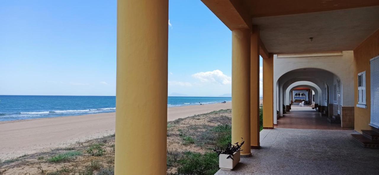 Sunset Room At Front Beach - Habitacion En La Playa Piso Privado Tavernes de Valldigna Eksteriør billede